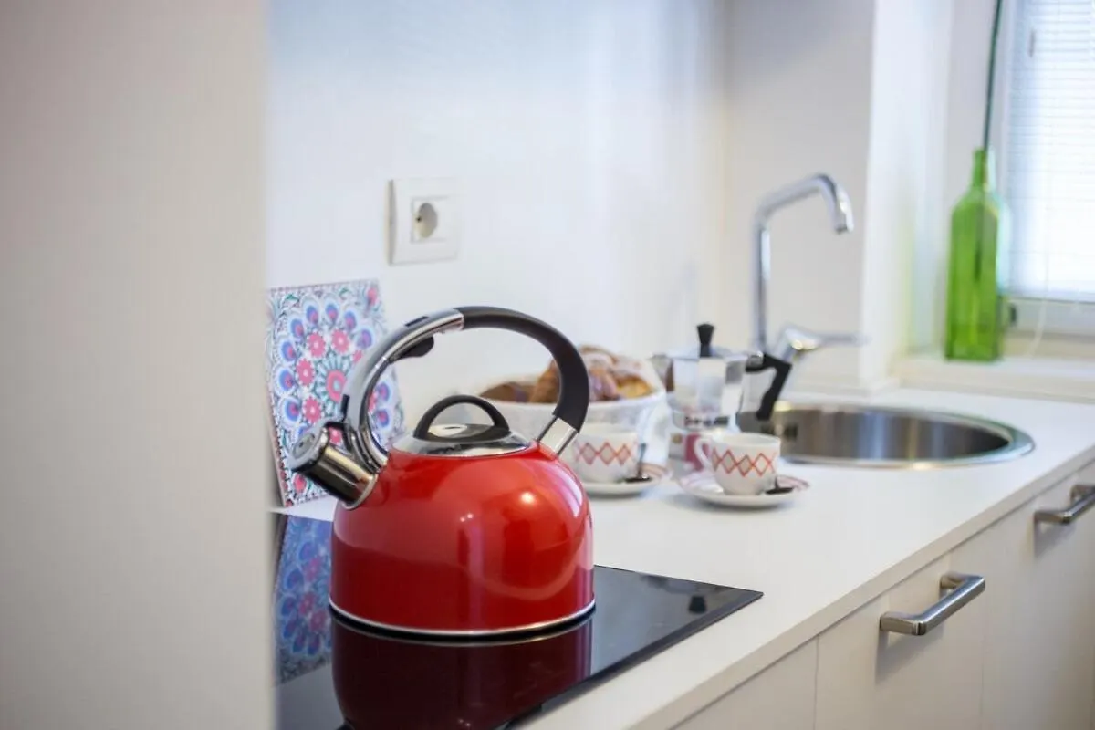 Apartment Appartamento Washington 84 Milan Italy